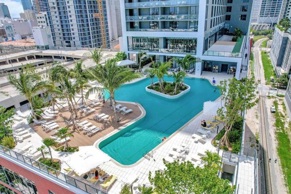 Balcony/Terrace, Swimming pool