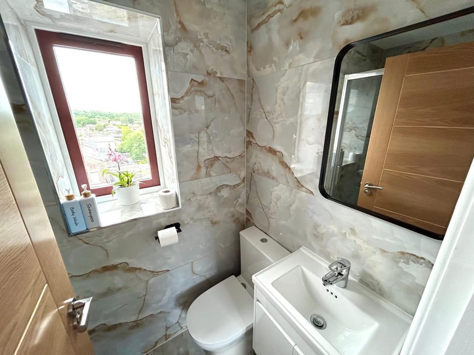 Shower, Toilet, Bathroom