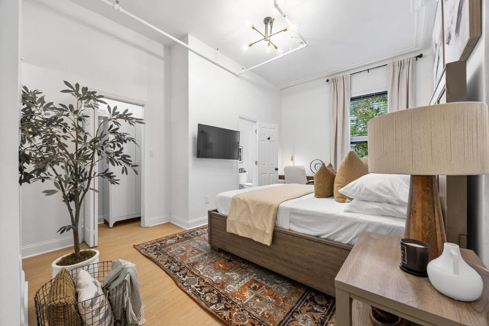 Bed, Bedroom