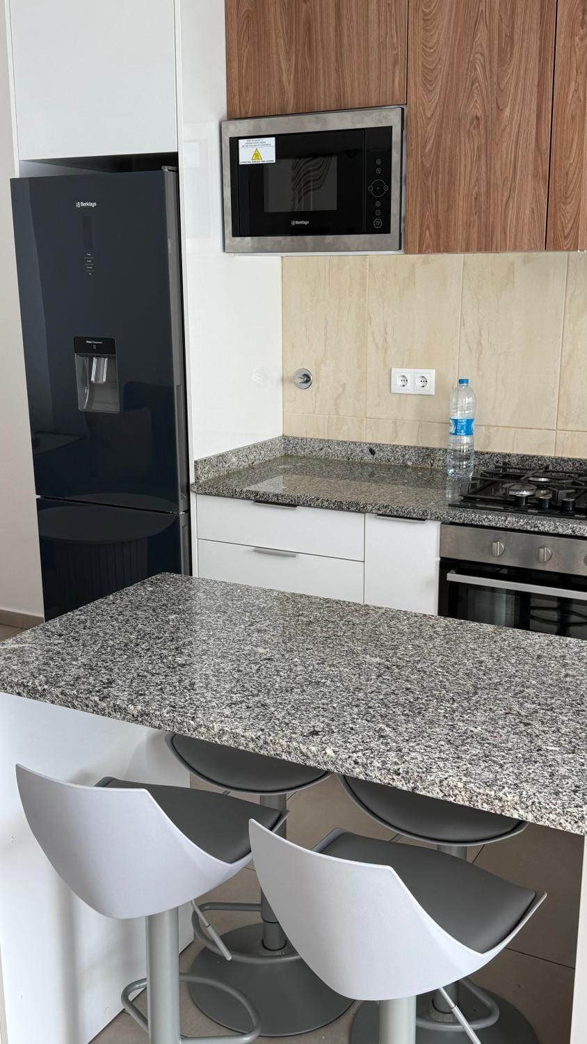 Apartamento moderno III - T1 - Cidade do Porto Novo - Ilha Santo Antão Apartment in Cape Verde