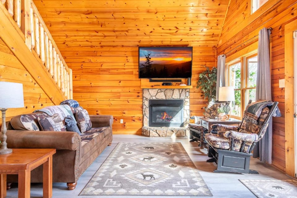 A Perfect Stay By Avada Properties House in Pigeon Forge