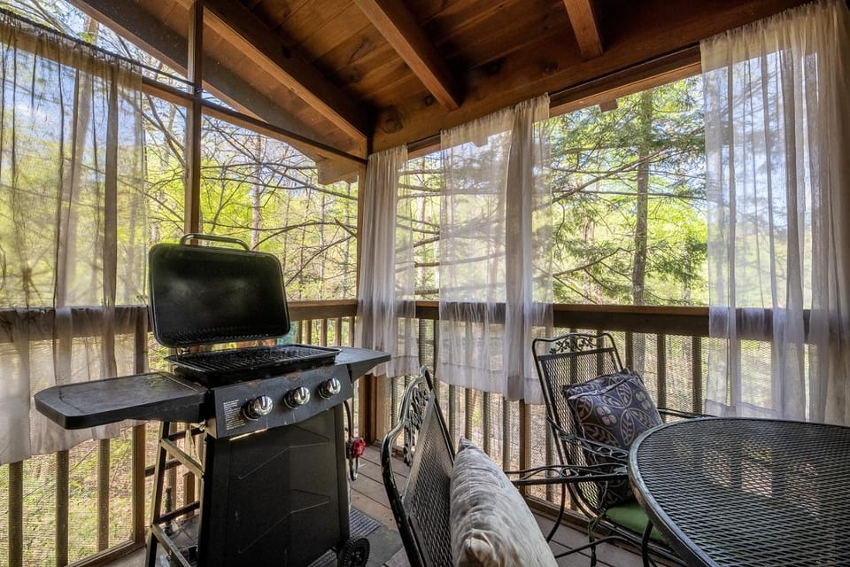 Anglers Bend By Avada Properties House in Pigeon Forge