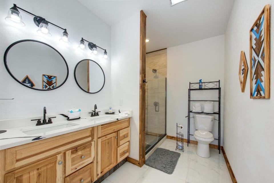 Bearfoot Timbers By Avada Properties House in Douglas Lake