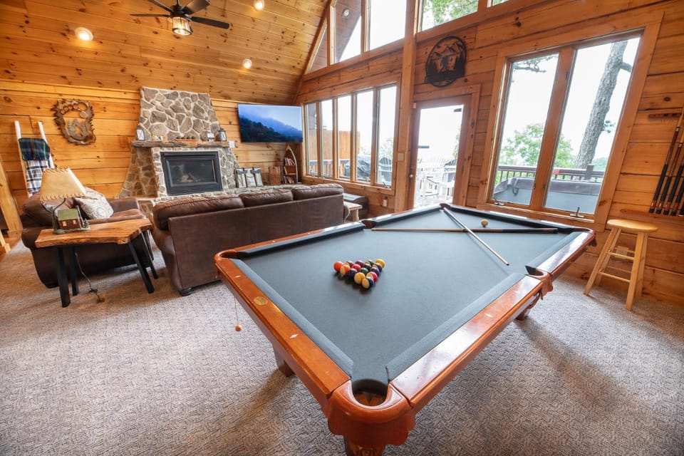 Bigfoots Hideout By Avada Properties House in Gatlinburg