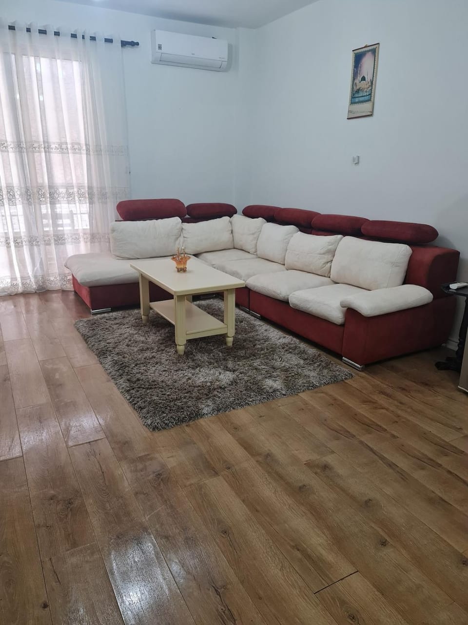 Veronica's home near Zoo Tirana Apartment in Tirana