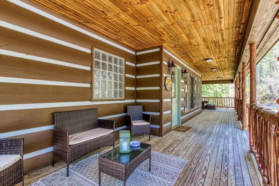 Cades Cove Escape By Avada Properties House in Great Smoky Mountains
