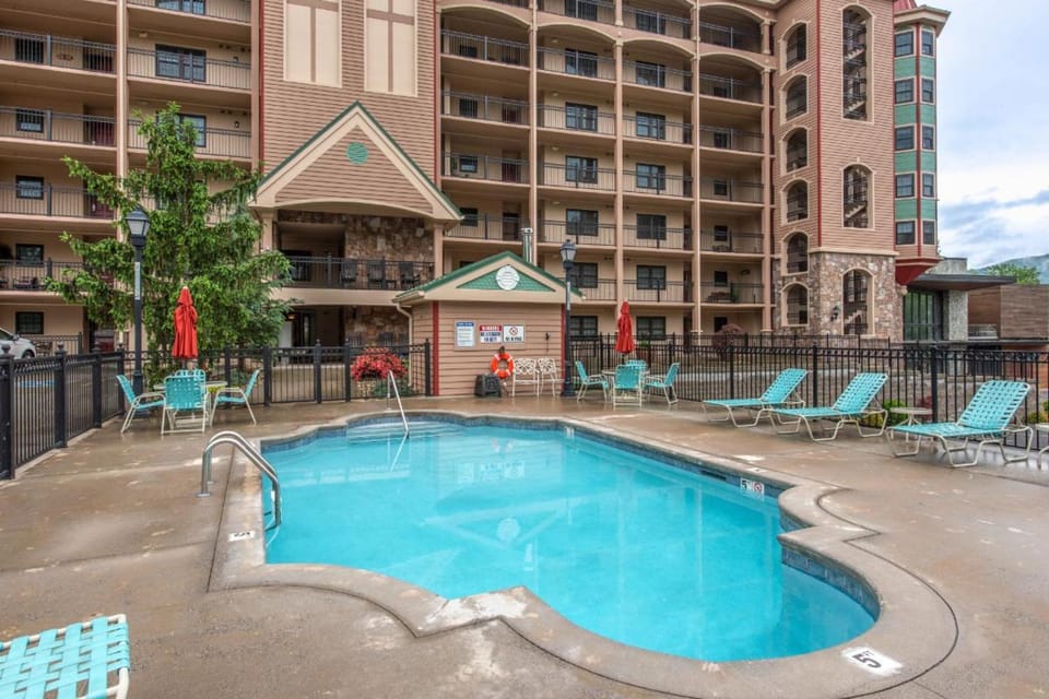 Cs Creekside Condo By Avada Properties House in Gatlinburg