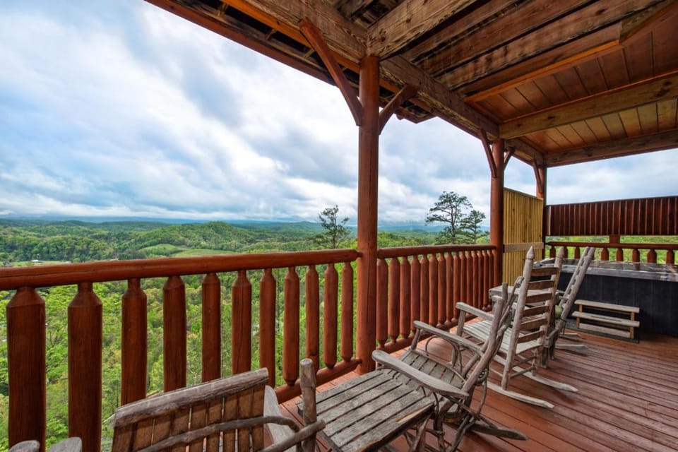 Edge Of Forever By Avada Properties House in Sevier County