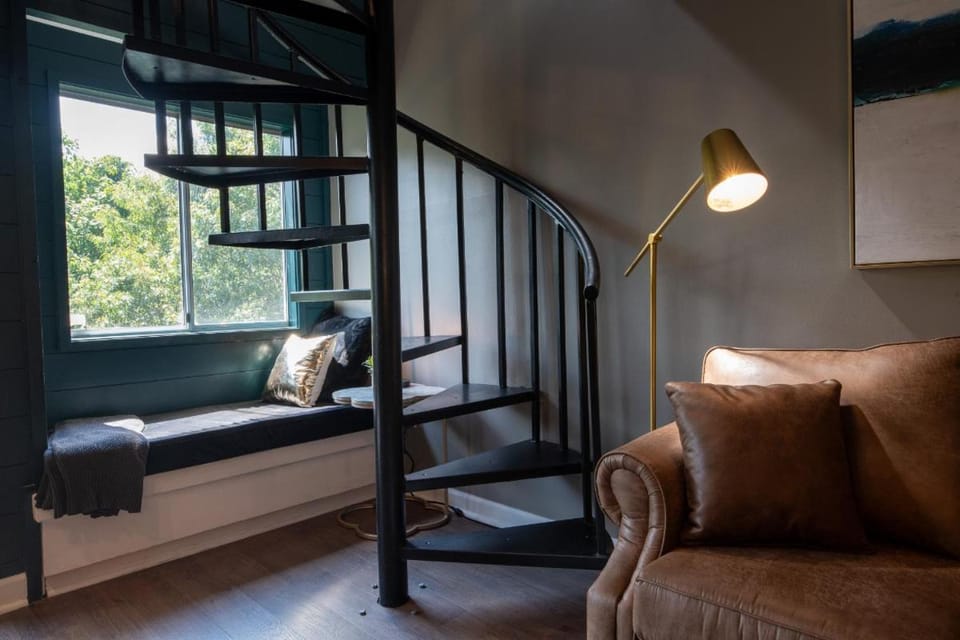 Enchanted Treehouse Hideaway By Avada Properties House in Gatlinburg