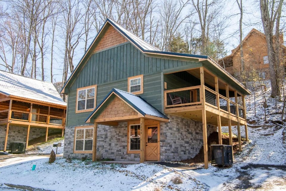 Fox Haven By Avada Properties House in Pigeon Forge
