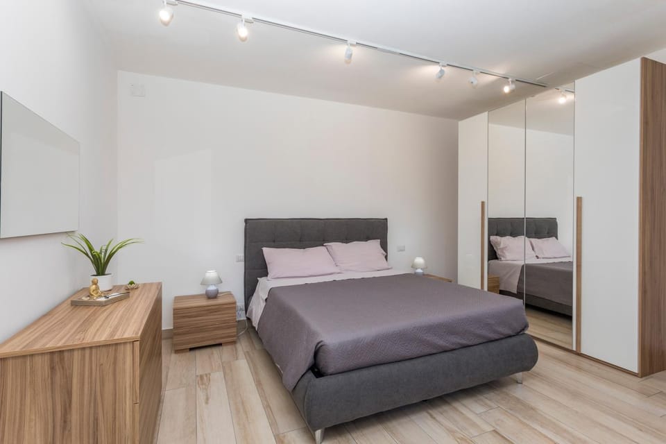 Living room, Bedroom
