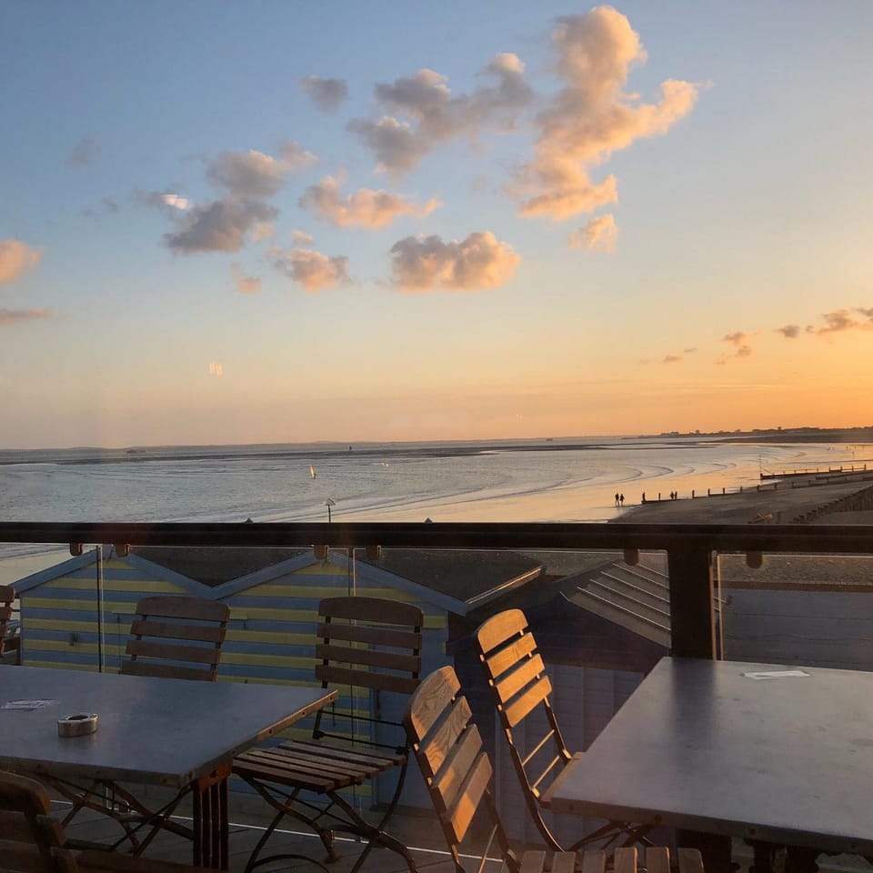 Hayling Island Holiday Park Holiday Home Sleeps 4 House in England