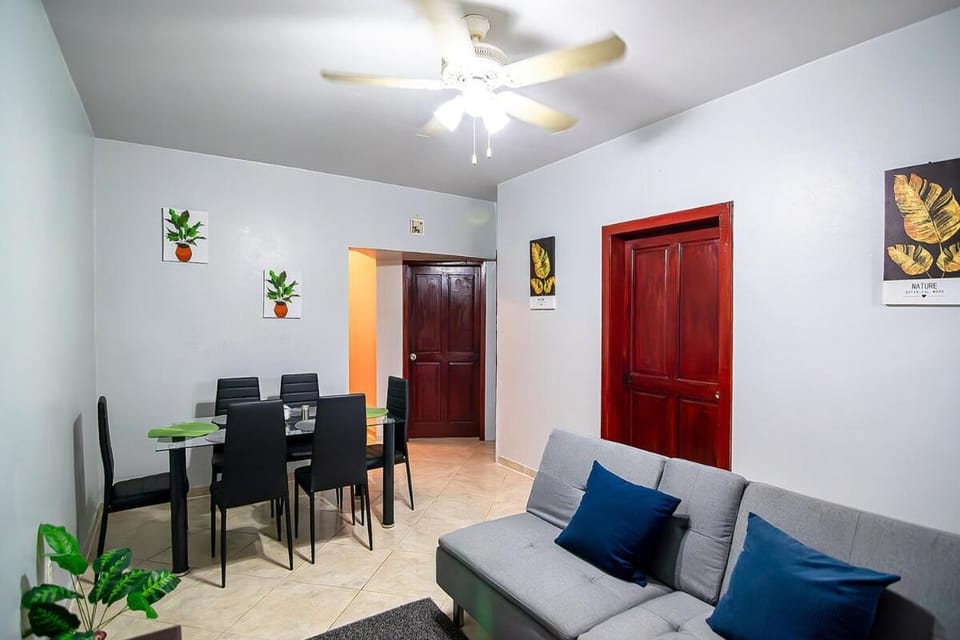 Dulce's Place Apartment in Bay Islands Department