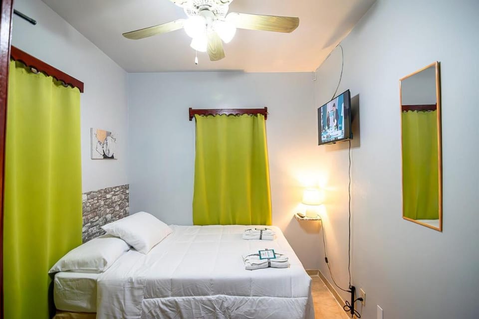 Dulce's Place Apartment in Bay Islands Department