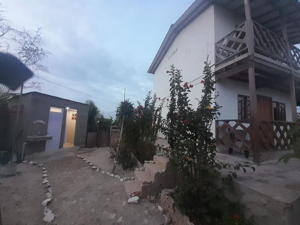 Cabaña Barbacoas House in Colombia