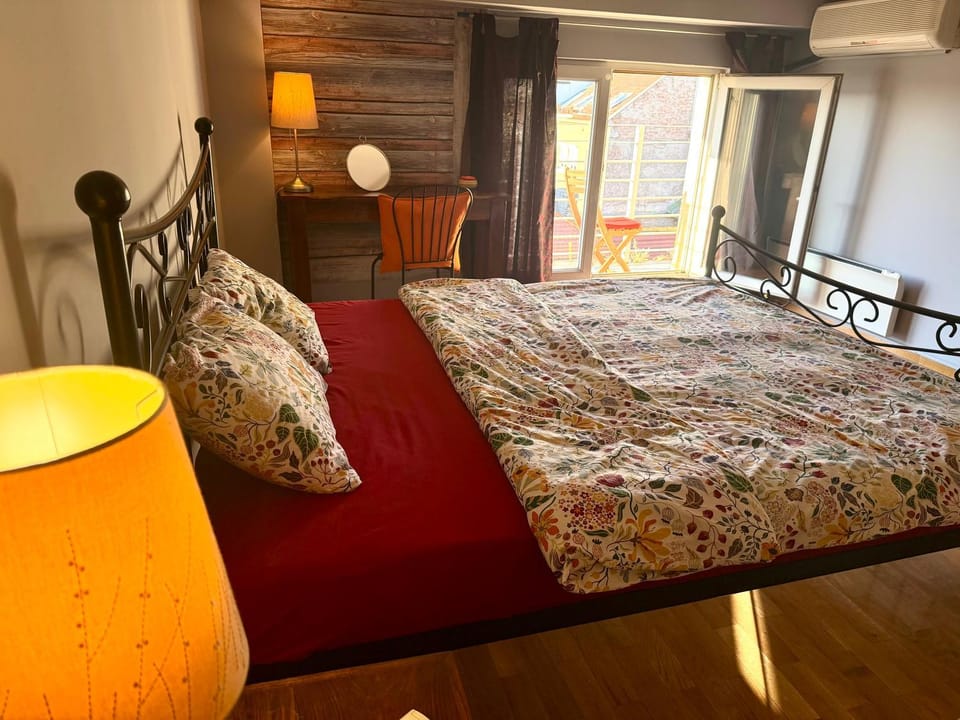 Bed