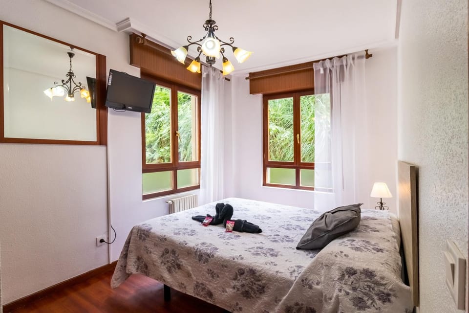 Living room, Bedroom