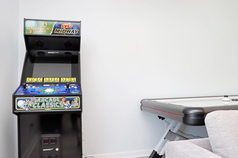 Gamer Beach Getaway By Pristine Property Vacation Rentals House in Florida