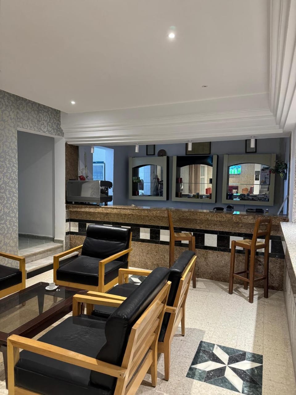 Lounge or bar