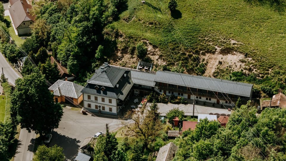 Property building, Bird's eye view