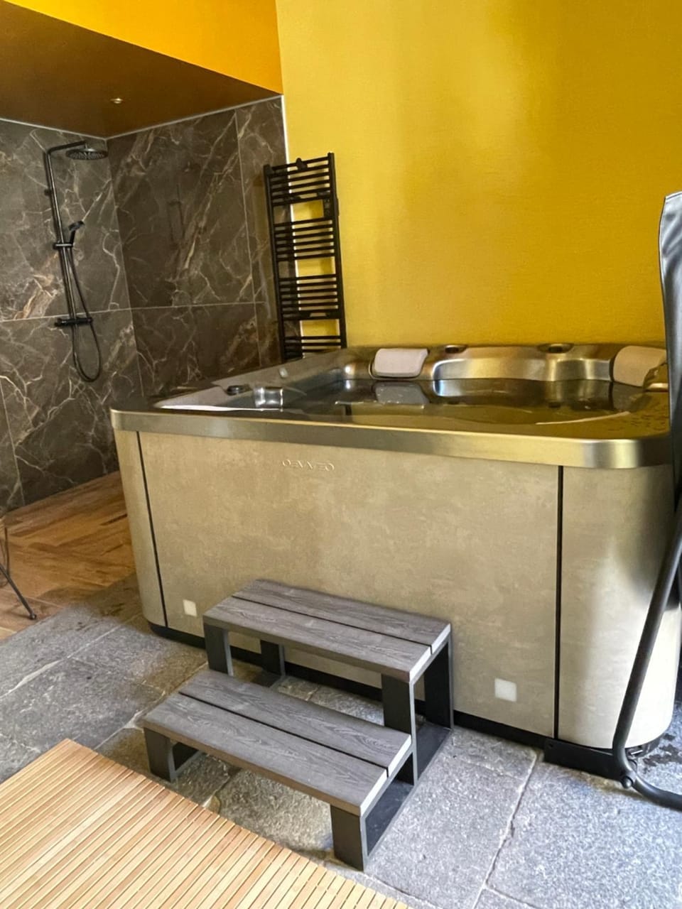 Hot Tub, Spa and wellness centre/facilities, Spa and wellness centre/facilities