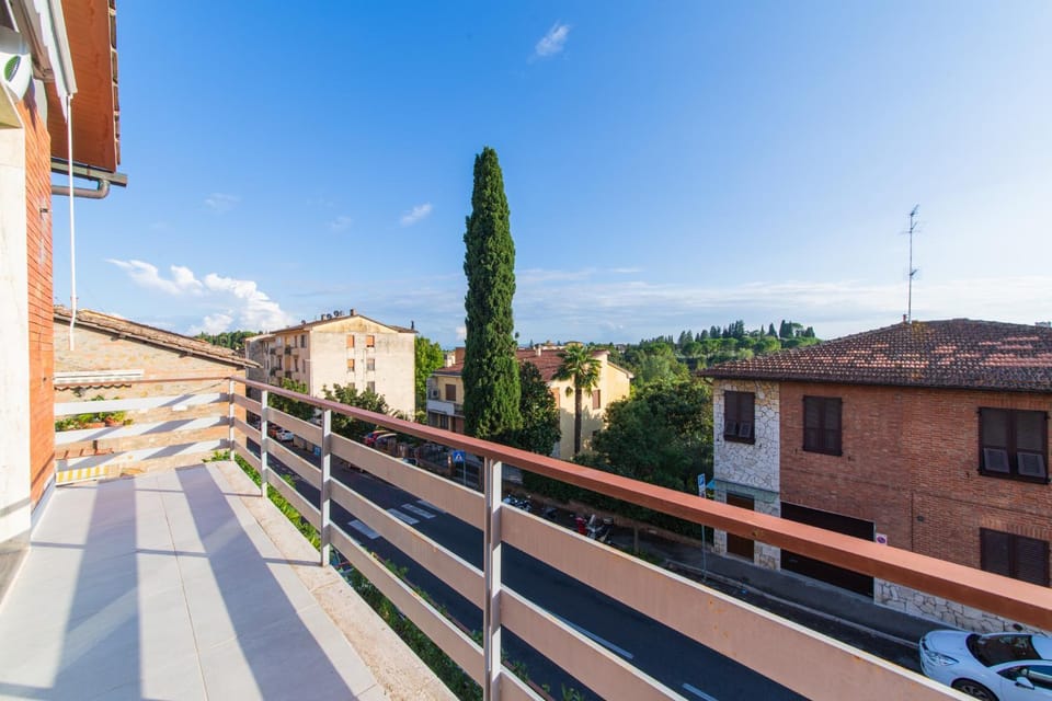 Natural landscape, View (from property/room), Balcony/Terrace