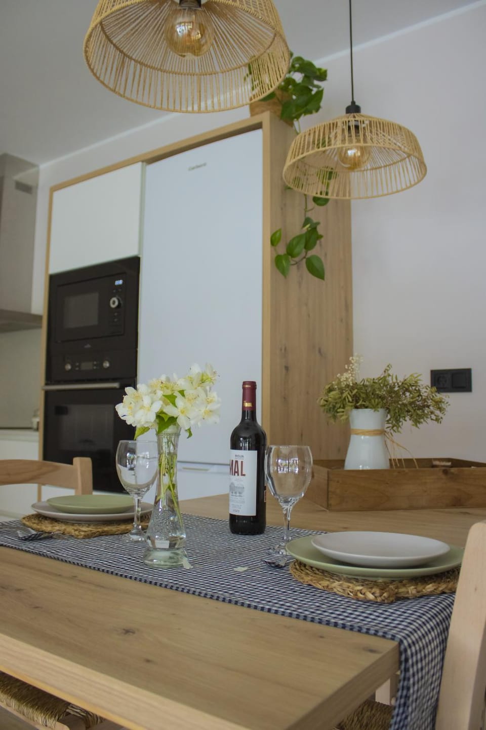 Food and drinks, Dining area