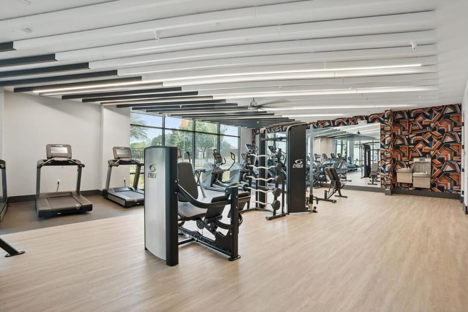 12min DT,6min Domain,Studio with Pool plus Free Parking Apartment in Austin
