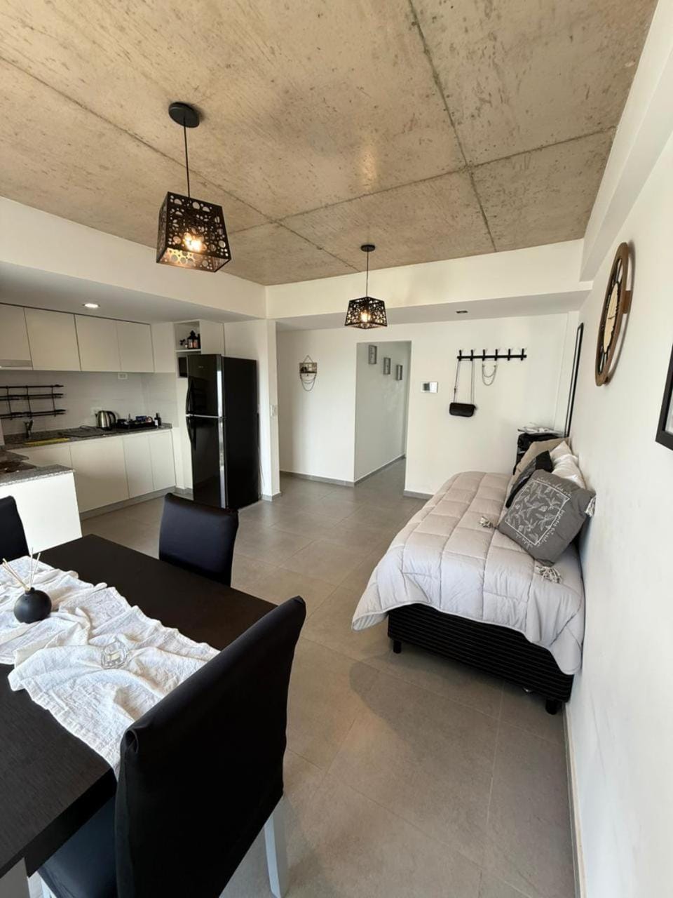Bed, Kitchen or kitchenette