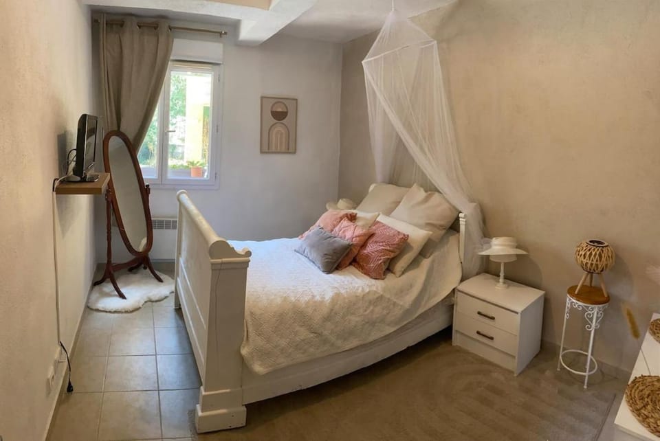 La Cigale- Rez de villa avec piscine Apartment in Fayence