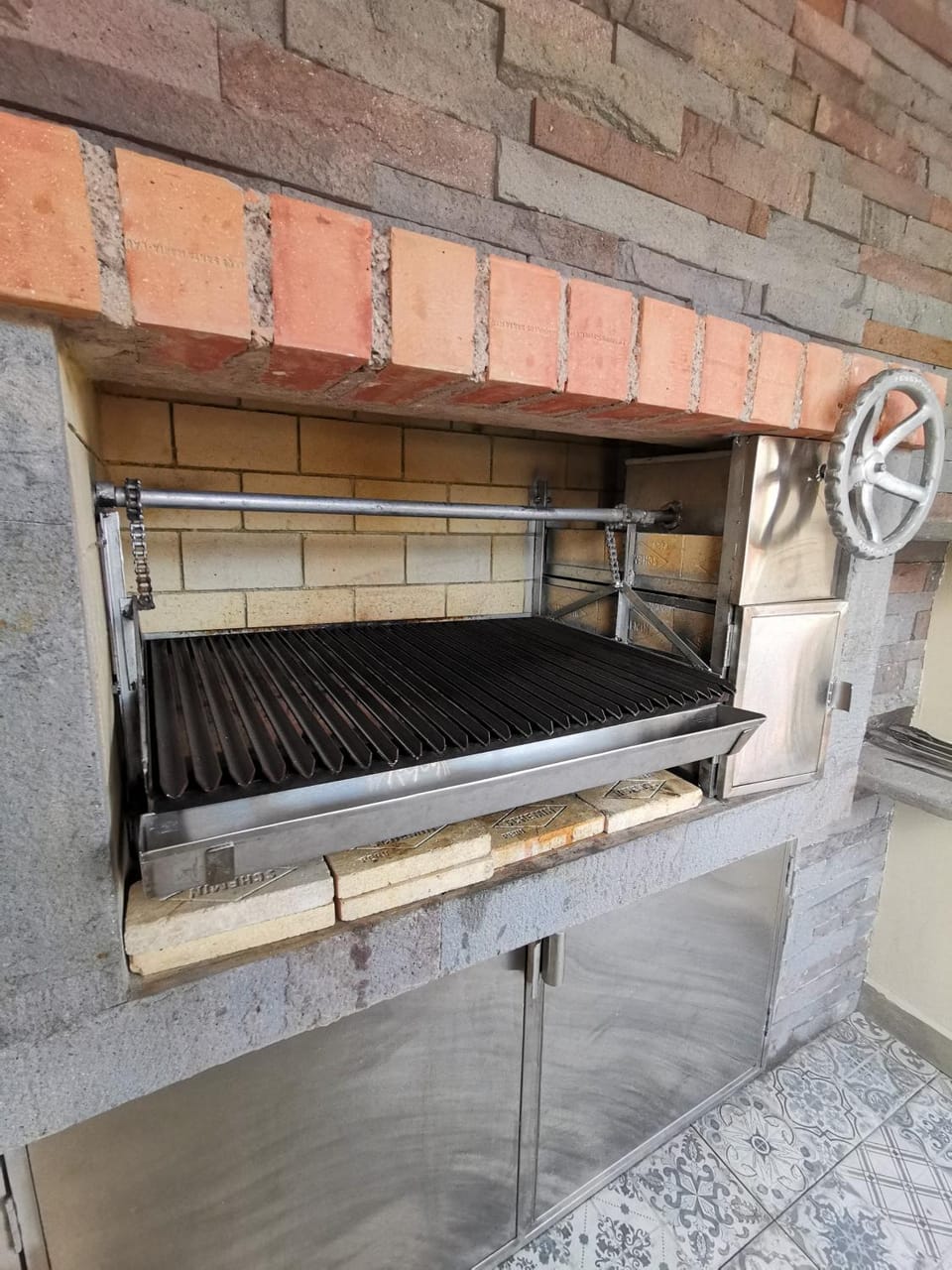 BBQ facilities, BBQ facilities