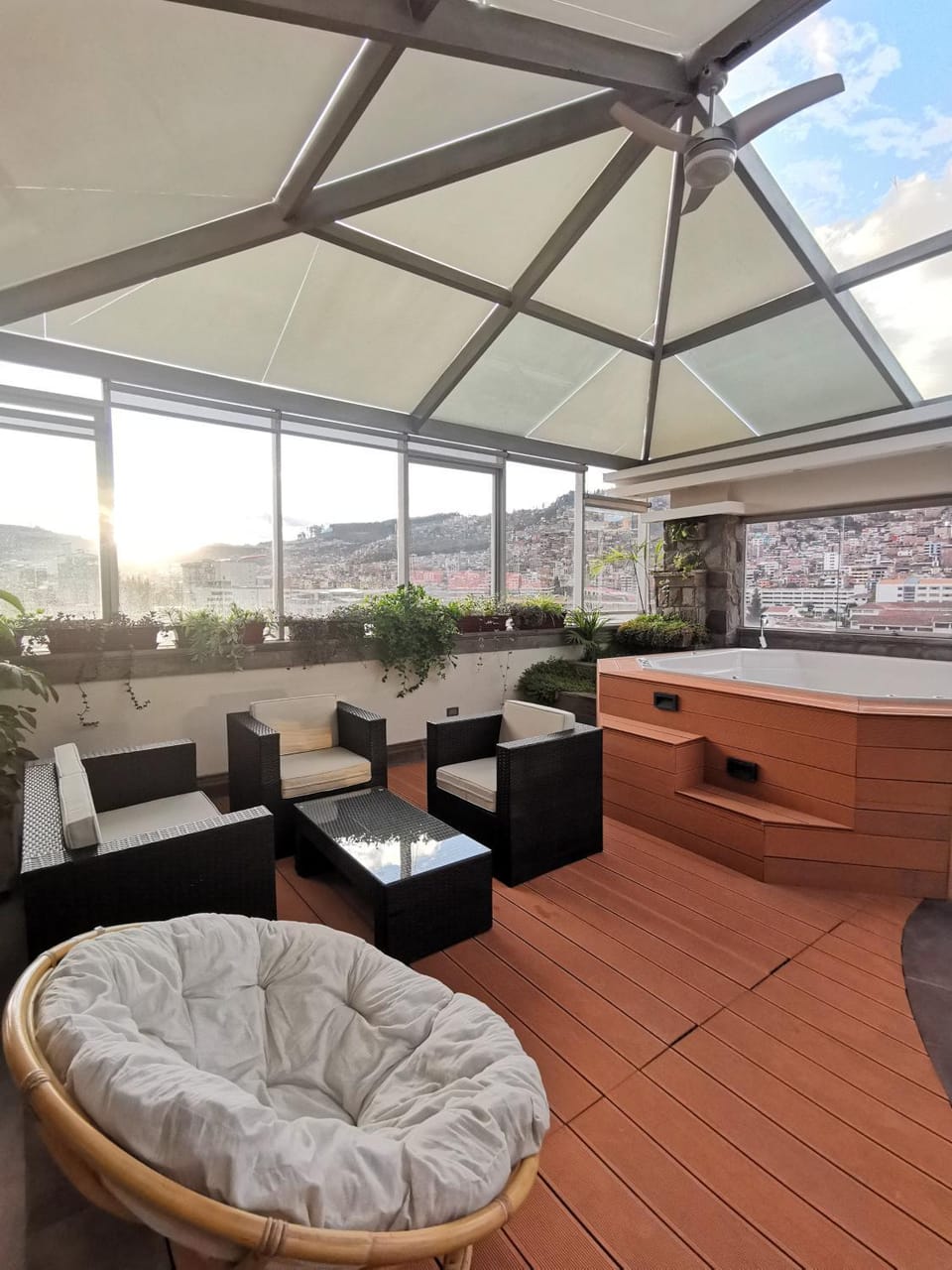 Patio, Garden, Hot Tub, Hot Tub, Solarium, Living room, Spa and wellness centre/facilities, Seating area