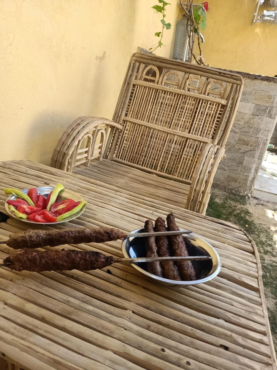 Food and drinks, Food