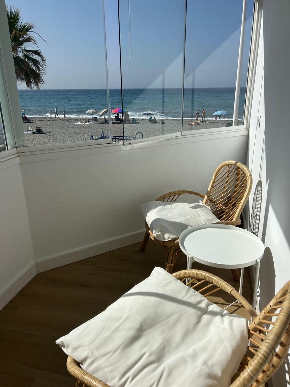 Natural landscape, View (from property/room), Balcony/Terrace, Living room, Seating area, Dining area, Beach, Sea view