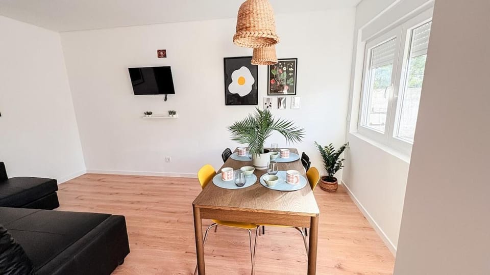 Vizinho -Central - perto praia - Wi-Fi Apartment in Setúbal Municipality