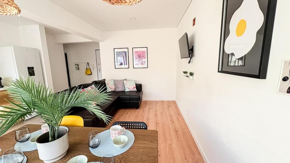 Vizinho -Central - perto praia - Wi-Fi Apartment in Setúbal Municipality