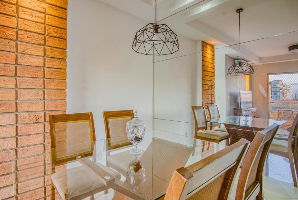 Apto Completo com Supermercado no Térreo, Cabo Frio Apartment in Cabo Frio