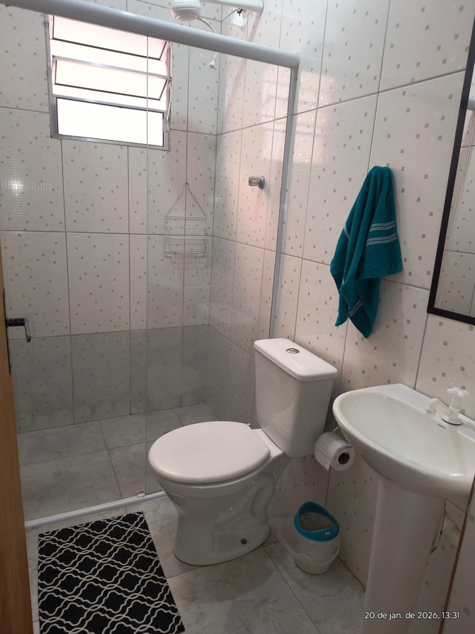 Shower, Bathroom, bidet, towels