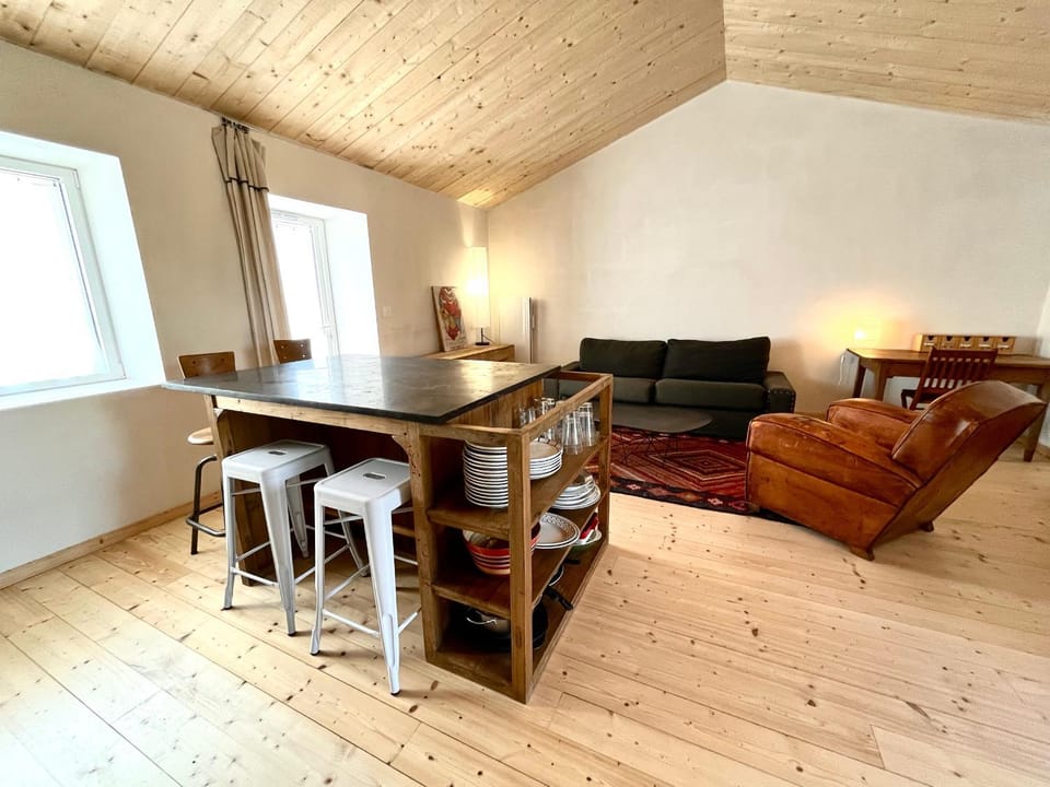 Maison rénovée au cœur de Brem, 4 couchages, jardin, WIFI - FR-1-231-340 House in Pays de la Loire