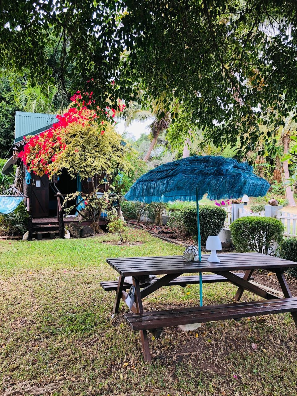 Garden, Dining area