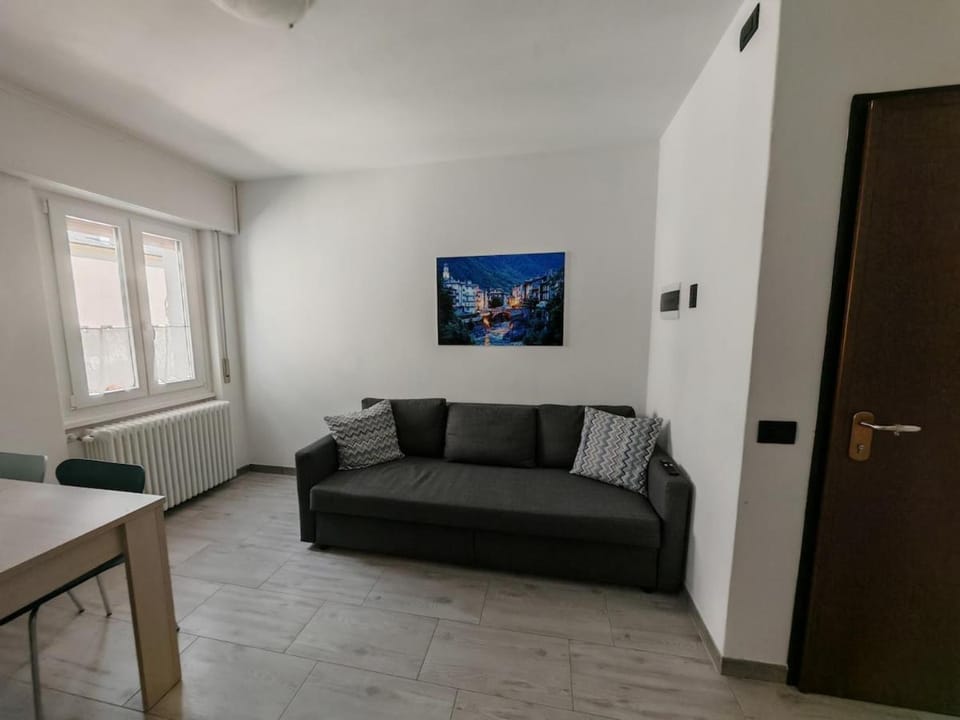 "Casa Lucchinetti" full apartment in Piuro Apartment in Canton of Grisons