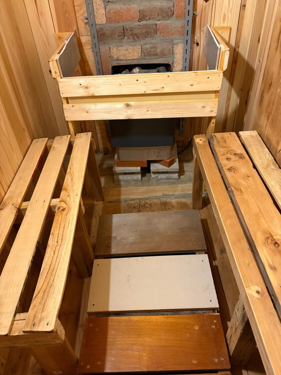 サウナ付きトトロ風のお風呂が自慢一軒貸切笑月楼ペット宿泊は要相談 House in Japan