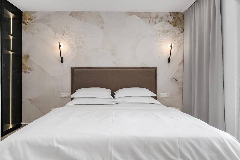 NEW! Luxury Apartment With Jacuzzi 20 Near The Sea Apartment in Split-Dalmatia County