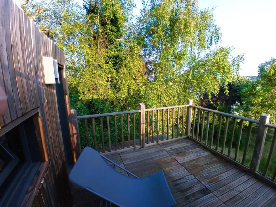 Patio, Garden view