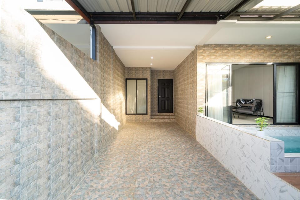 Laguna Townhouse with private pool, Bang Tao Beach Villa in Choeng Thale
