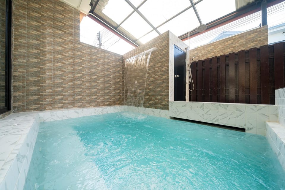 Laguna Townhouse with private pool, Bang Tao Beach Villa in Choeng Thale