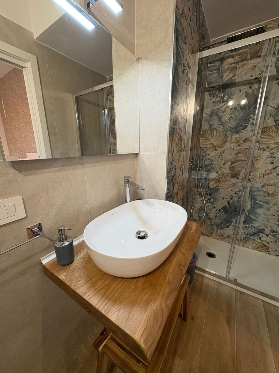 Shower, Bathroom