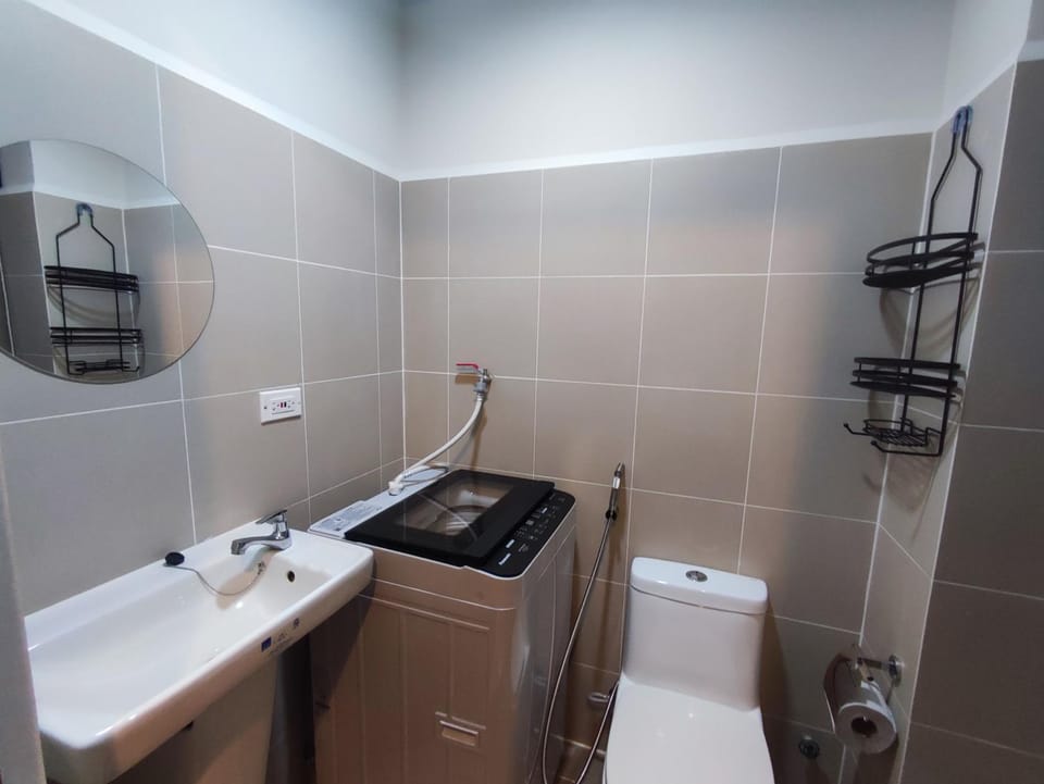 Manila Bay Coast Residences 1BR Flat Apartment in Pasay