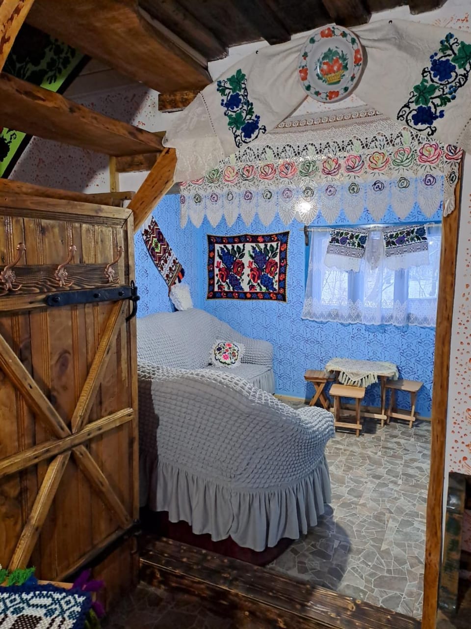 Casuta din padure House in Romania