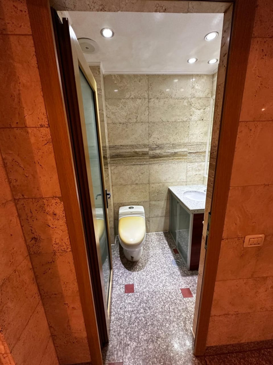 Toilet, Bathroom